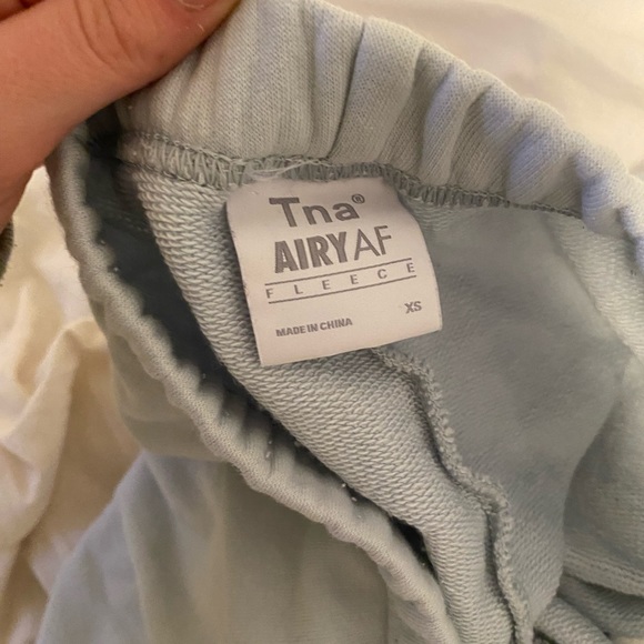 TNA Shorts - Picture 2 of 3